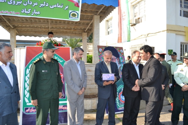 شهردار لاهيجان در صبحگاه مشترك ناجا تقدير شد